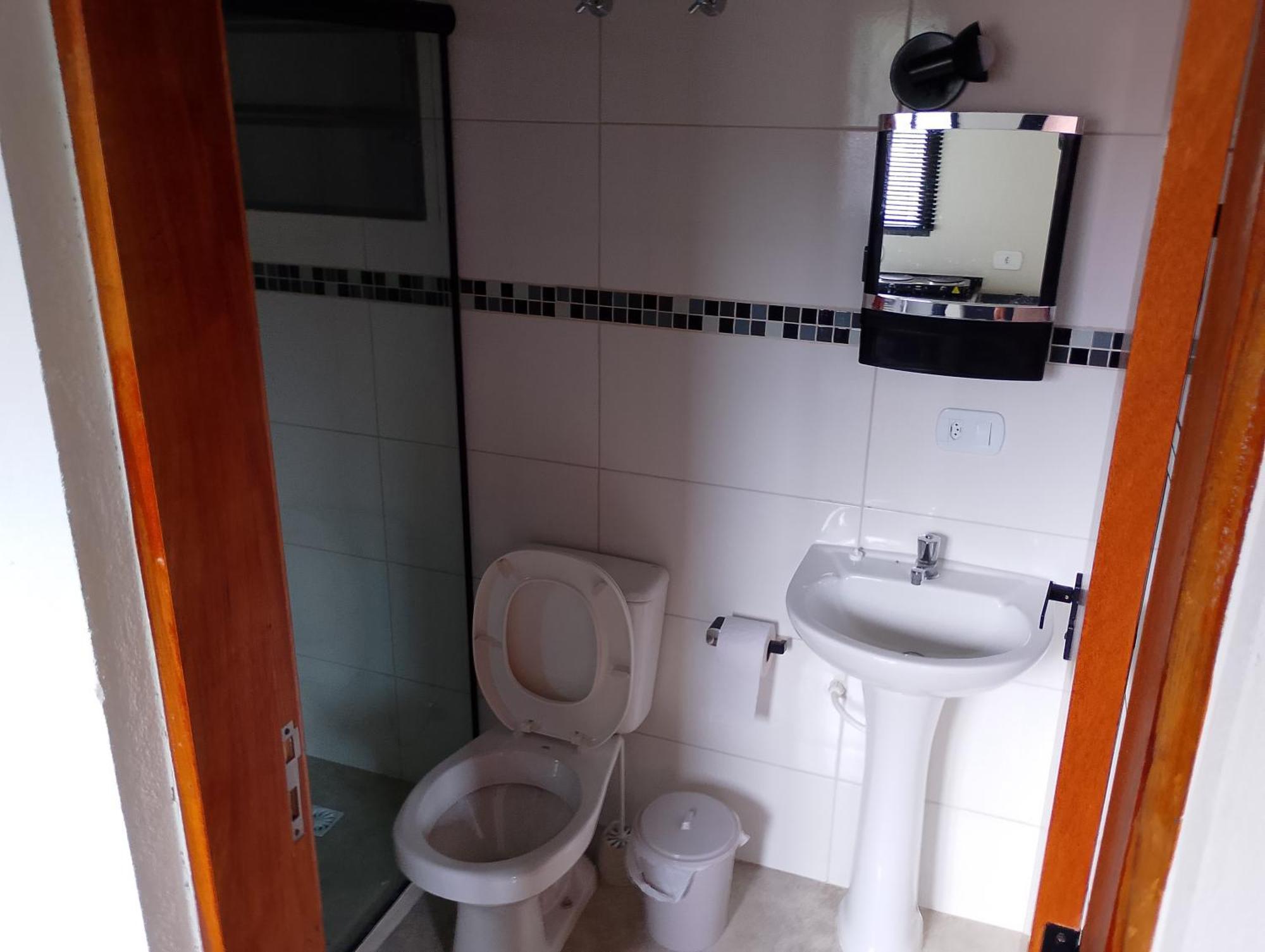 Quitinete Casal Ou Ate 4 Pessoas 150m Da Toninhas Casa de hóspedes Ubatuba
